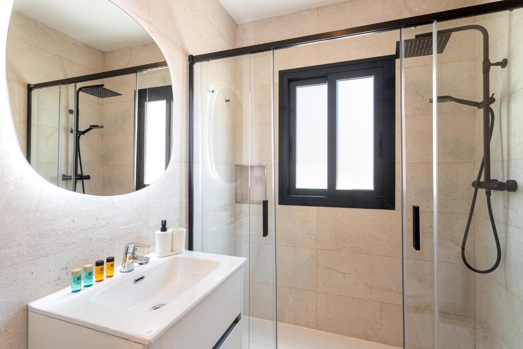 Arenal Suites Benidorm Esterno foto