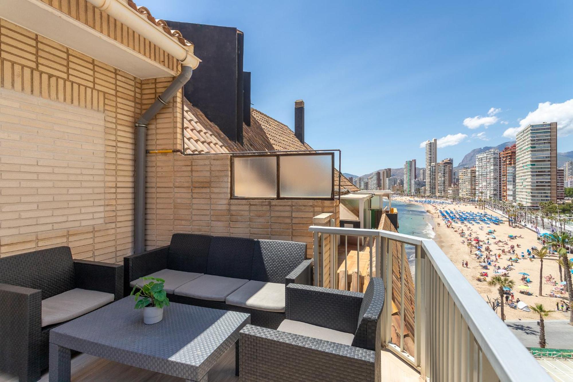 Arenal Suites Benidorm Esterno foto
